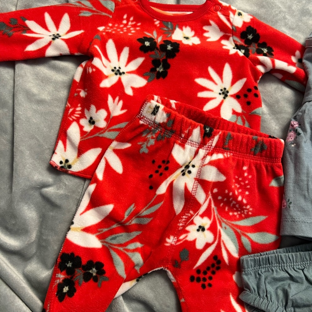 6pc NWOT newborn baby girl carters clothing lot - Picture 2 of 10